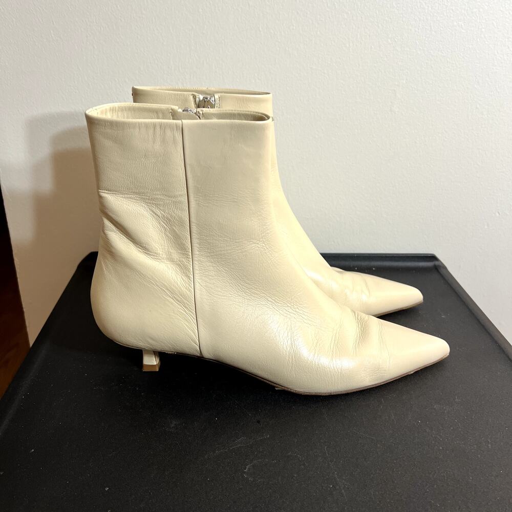 Aeyde Cream Sofie Leather Ankle Booties